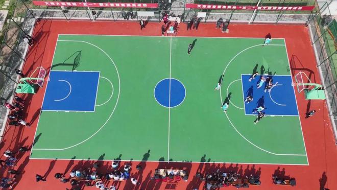 B体育·(中国)官方网站-BSPORTS子长：高标准篮球场建成投入使用